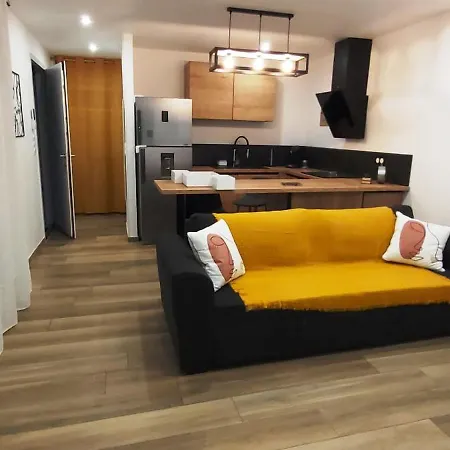 Entre Et Montagne * Peri