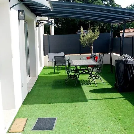 Appartement Entre Et Montagne Peri